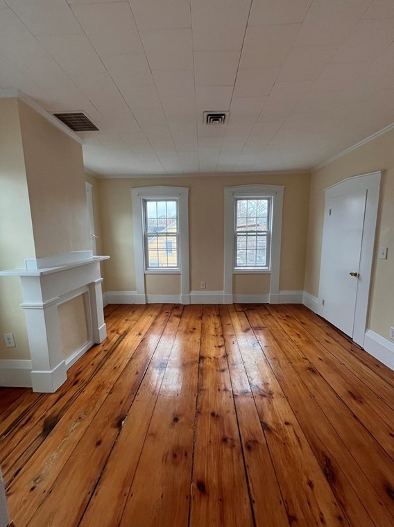 264 Washington St #3, Marblehead, MA 01945