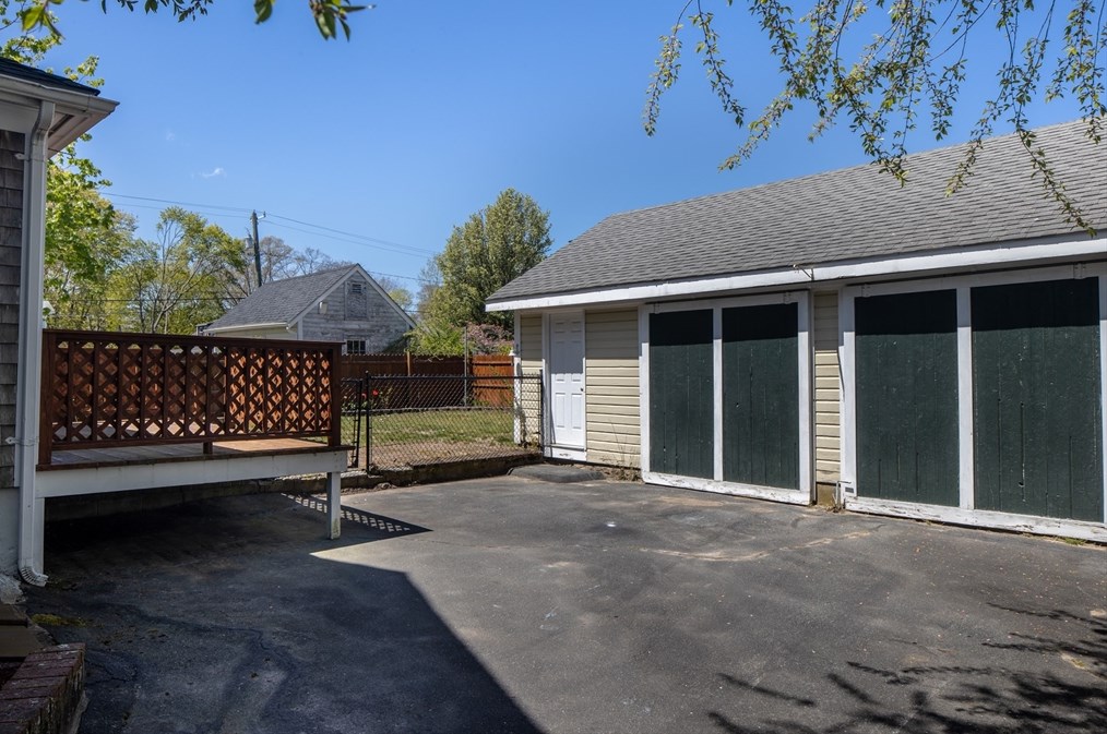 35 Highland Rd, Wareham MA 02571-1443 exterior