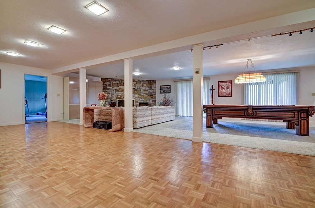 14 Seneca Rd, Canton MA 02021-1251 exterior