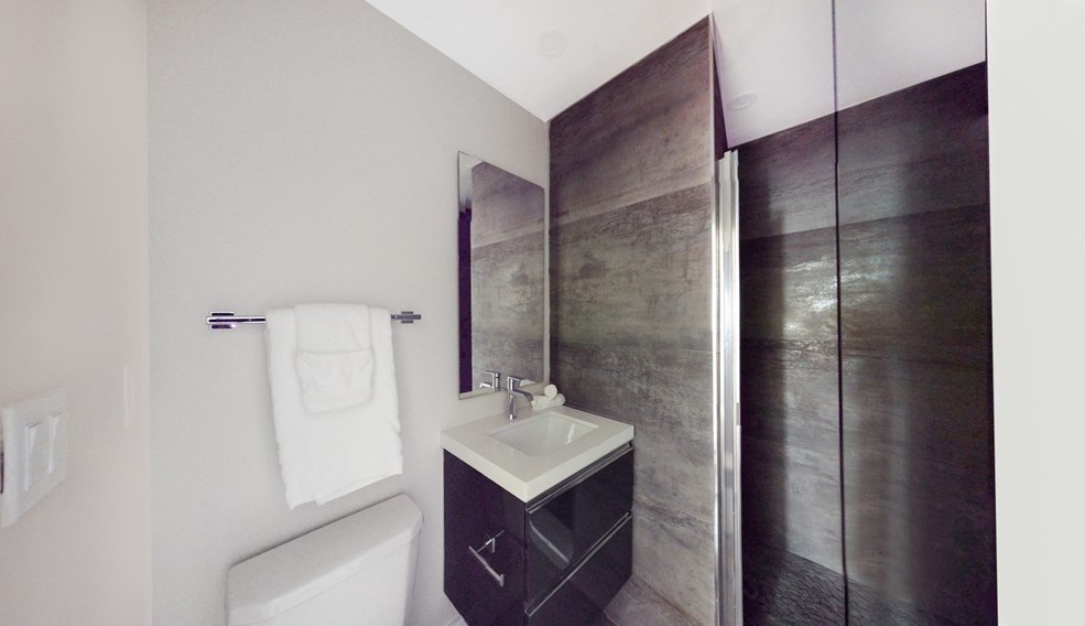 33 Hermon St, Worcester MA 01610-1592 exterior