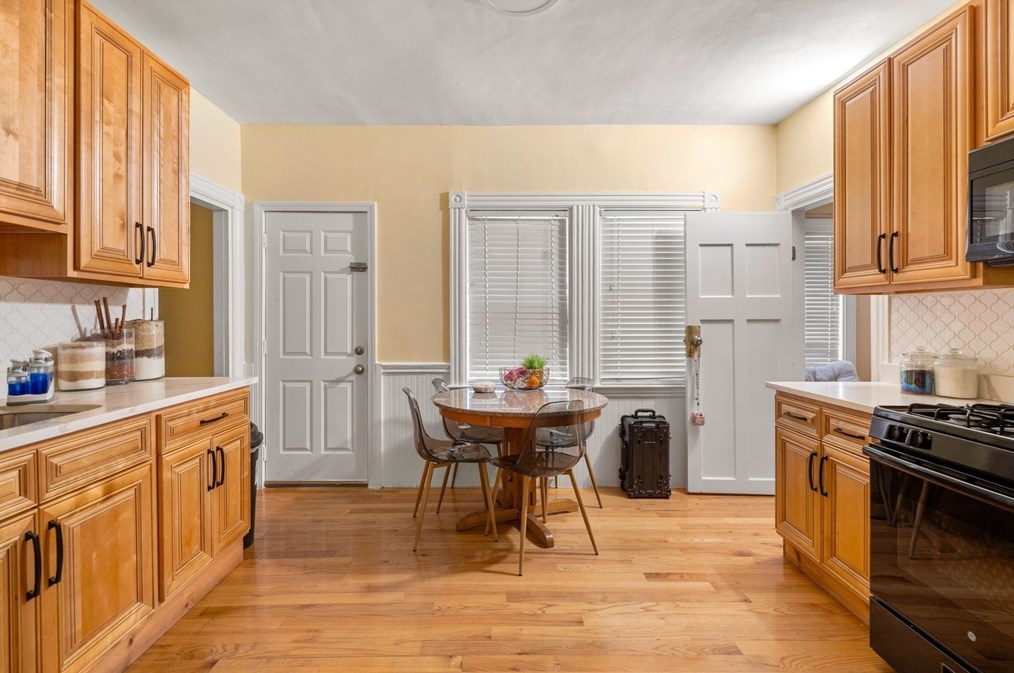 117 Draper St, Boston MA exterior