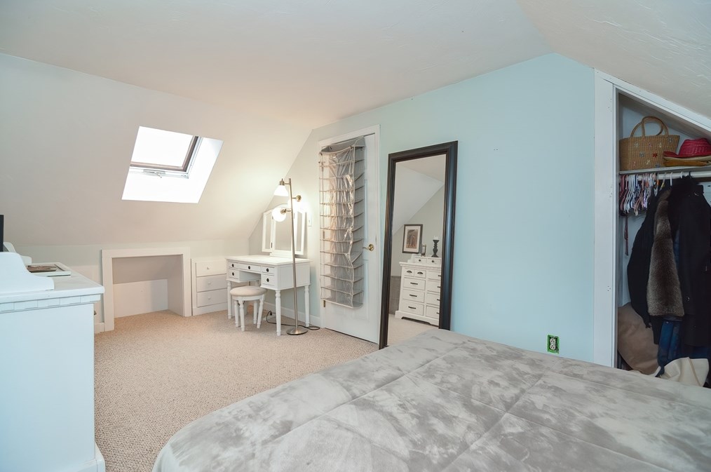 143 Meadow Rd, Plymouth MA 02360-4783 exterior