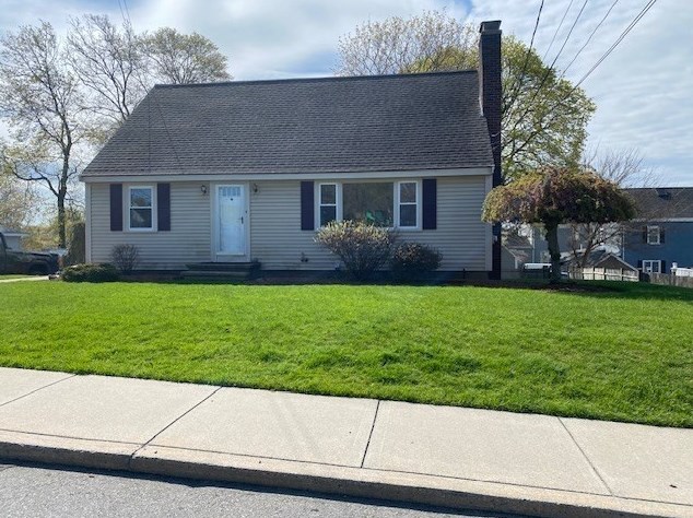 30 Plympton St, Woburn, MA 01801 exterior