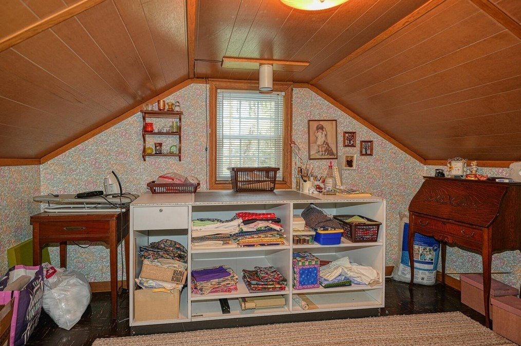 325 Church St, Northborough MA 01532-1230 exterior