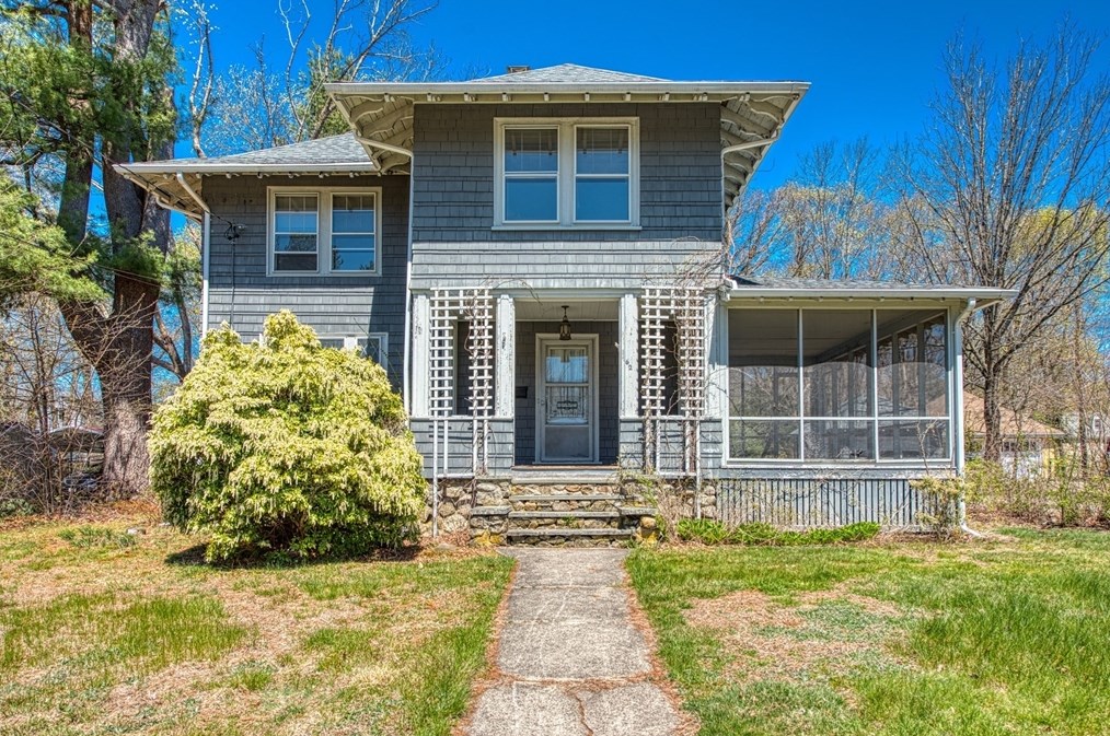 62 Glendale Rd, Sharon, MA 02067-1430