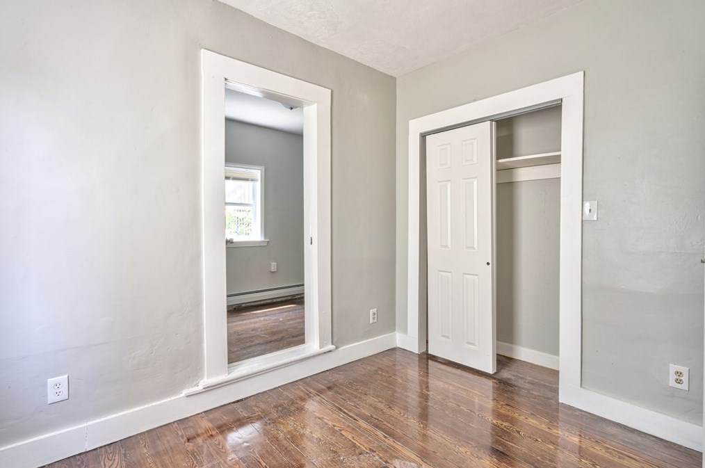 85 Marlborough St, Chelsea MA  02150-2910 exterior