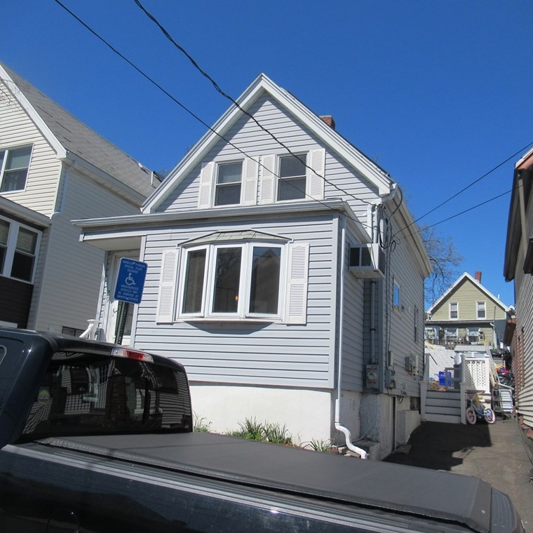 29 Villa Ave, Everett, MA 02149