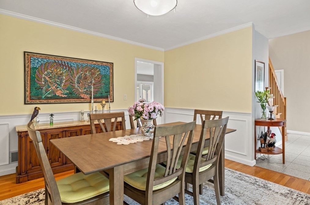 1 Punch Bowl Dr, Falmouth MA  02540-2342 exterior