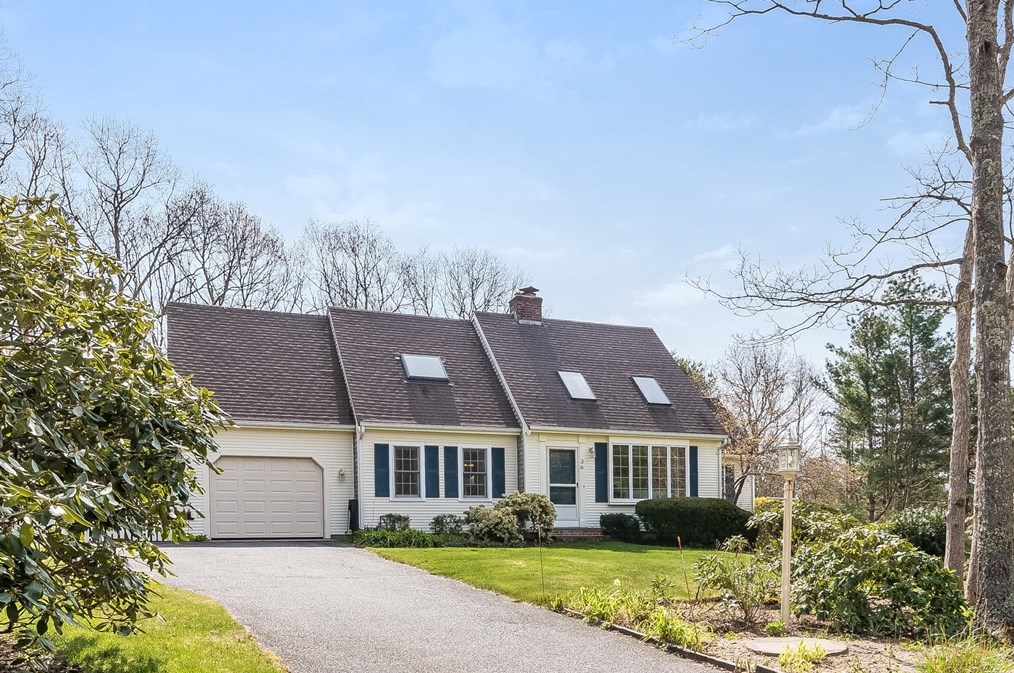 36 Moon Compass Ln, Sandwich, MA 02563 exterior