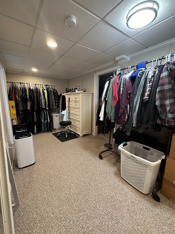 27 Brookdale Cir, Shrewsbury MA 01545-5442 exterior