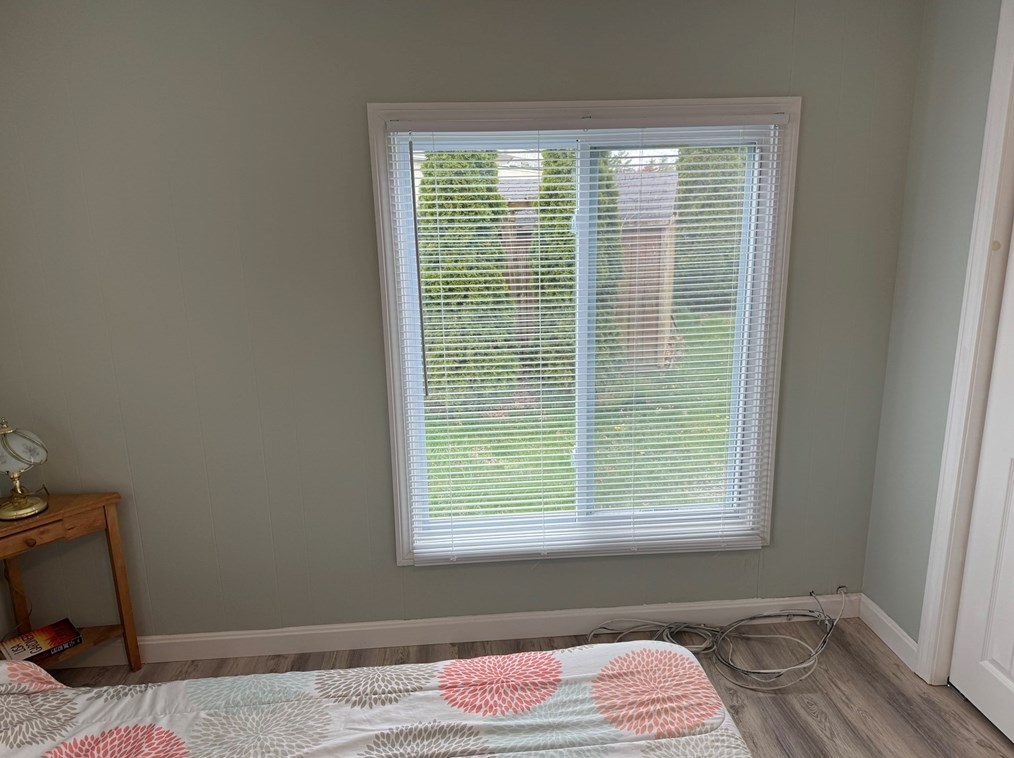 4 Mayflower Ave, Taunton MA  02780-1115 exterior