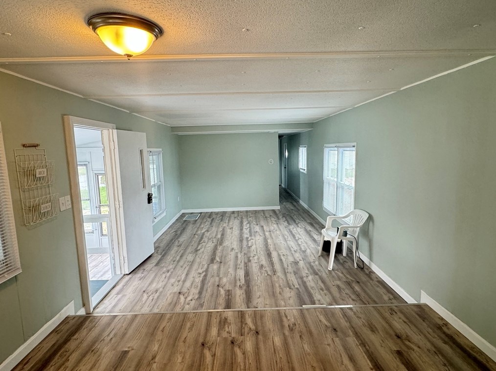 4 Mayflower Ave, Taunton MA  02780-1115 exterior