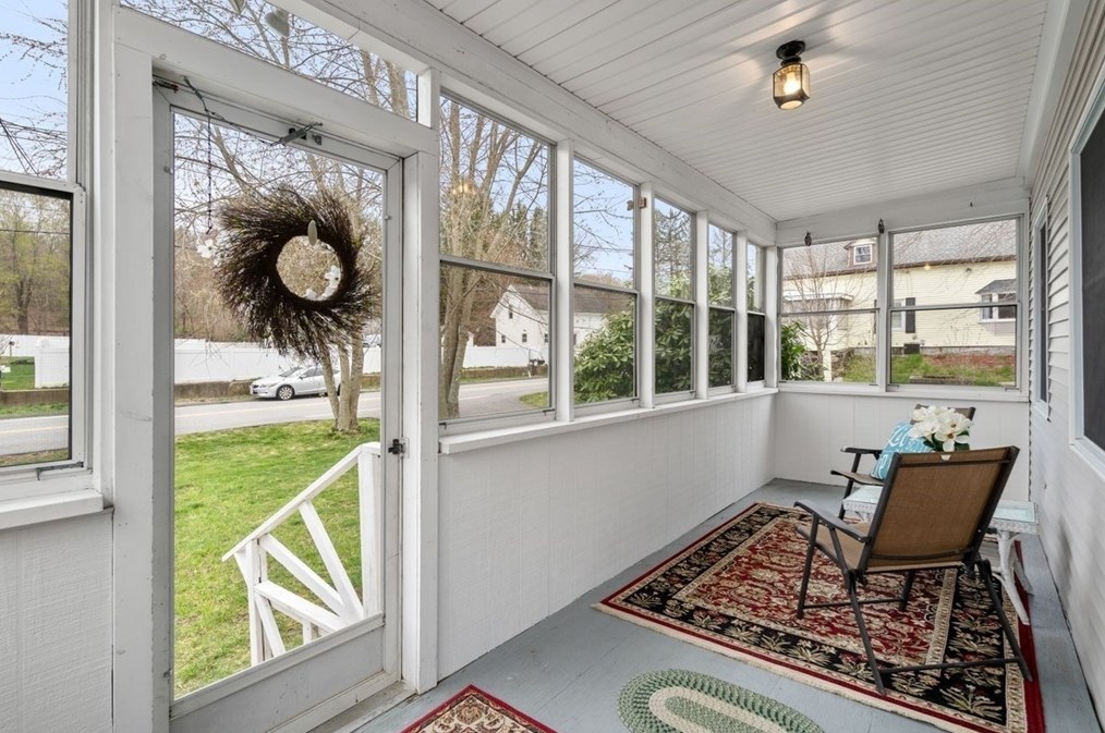 70 Ironstone St, Millville, MA 01529-1731