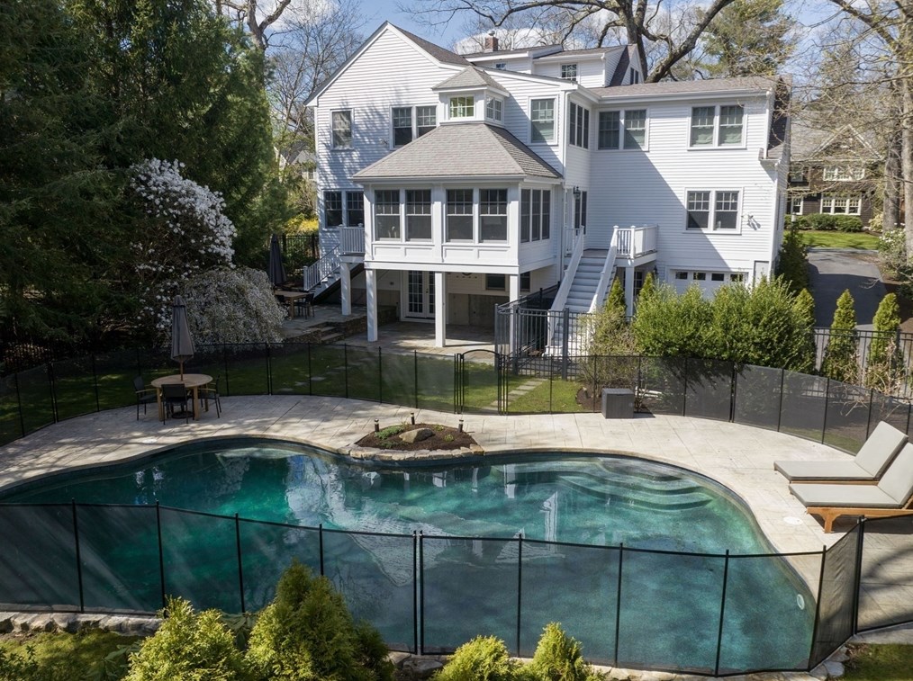 7 Kipling Rd, Wellesley, MA 02481 exterior