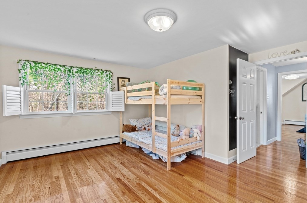 30 Boornazian Rd, Methuen MA 01844-2802 exterior