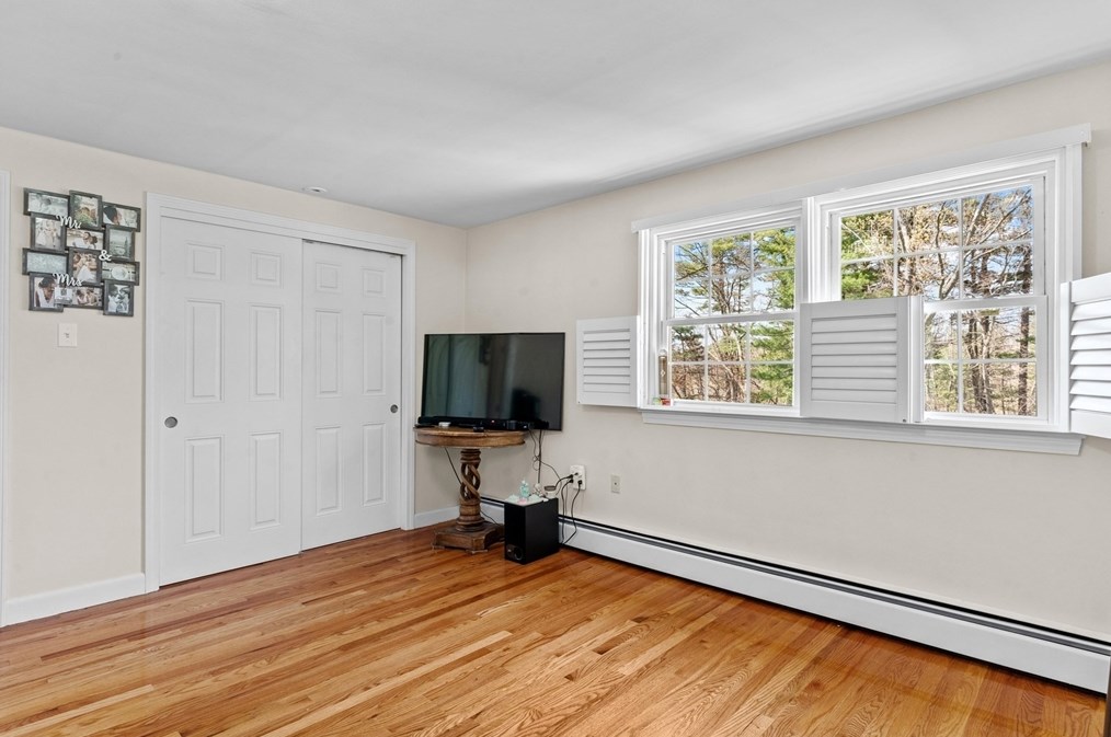 30 Boornazian Rd, Methuen MA 01844-2802 exterior