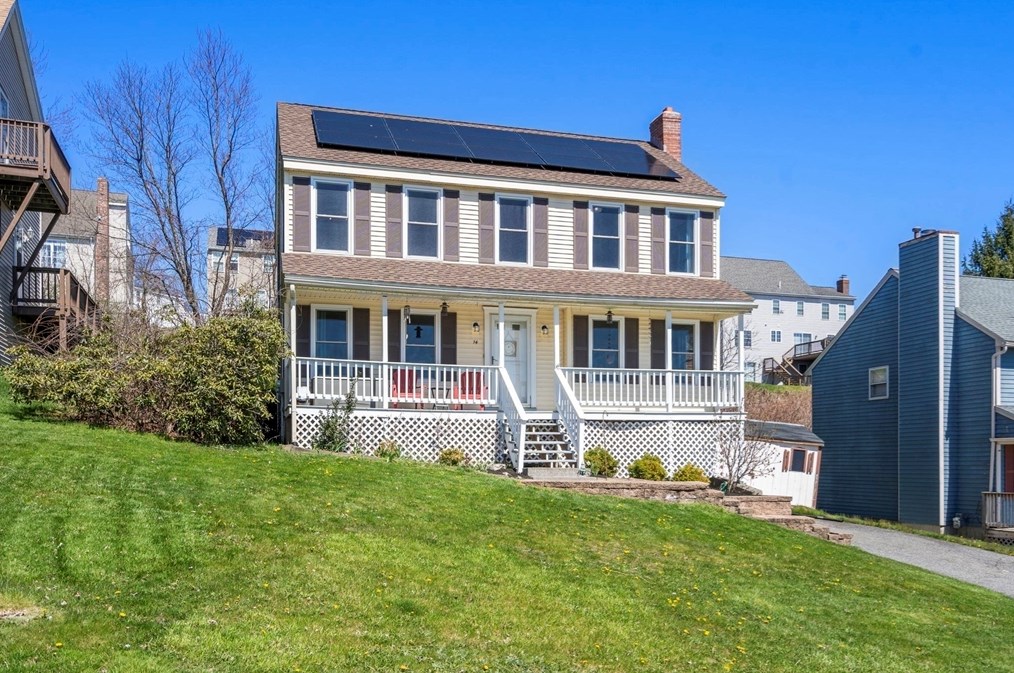 14 Fox Meadow Dr, Worcester, MA 01602 exterior