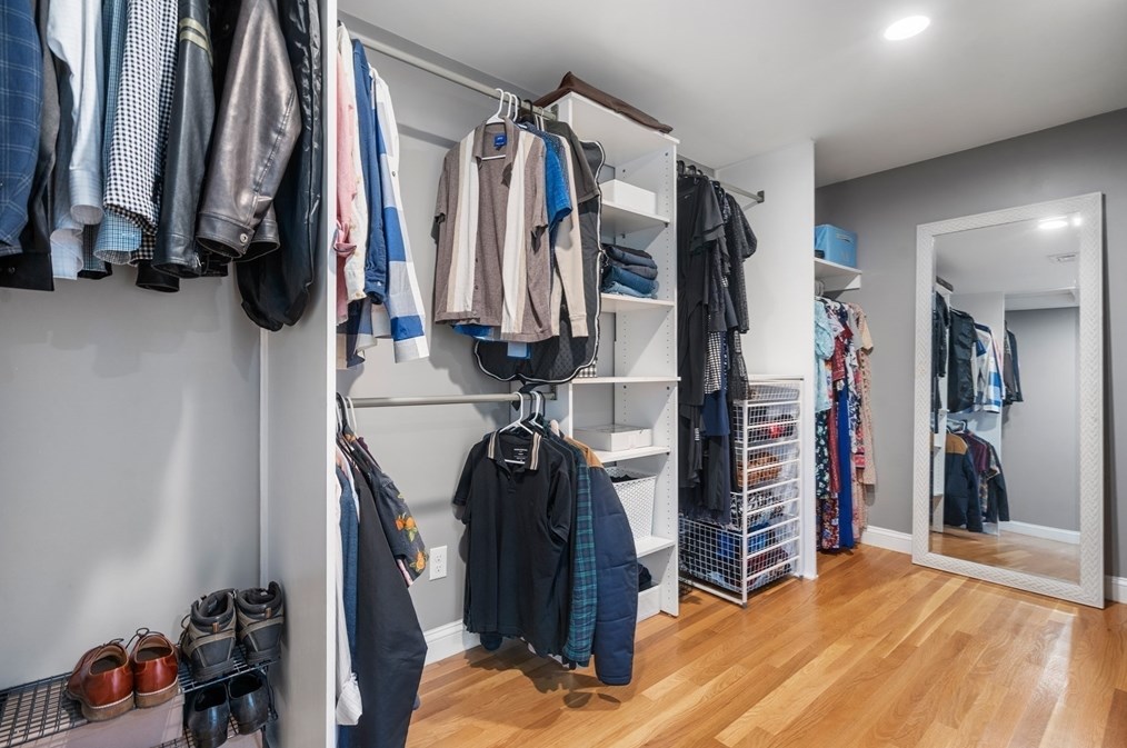 31 Roosevelt Rd, Lexington MA  02421-7411 exterior