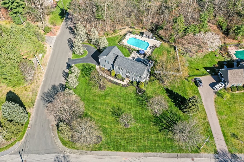 70 David Rd, Bellingham, MA 02019