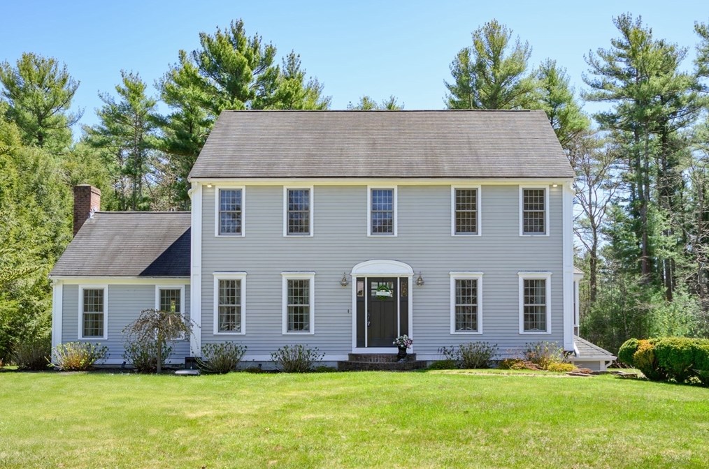 37 Higgins Rd, Kingston, MA 02364 exterior