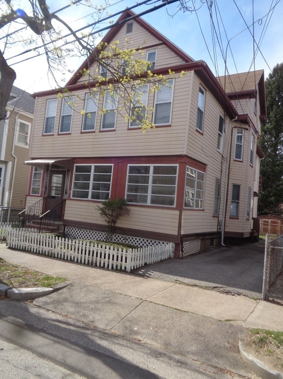 13-15 Fairmont St, Arlington, MA 02474