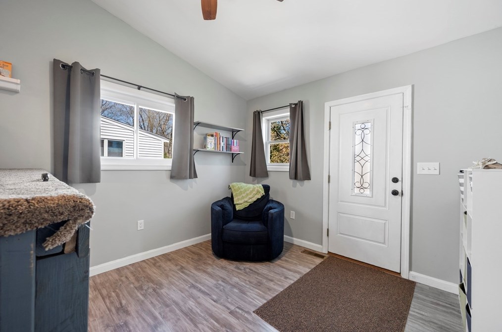 10 Crane St, Danvers MA  01923-3014 exterior