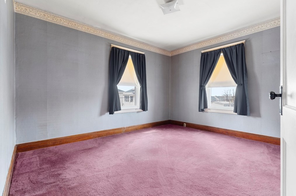 496 Concord St, Lowell MA 01852-3624 exterior