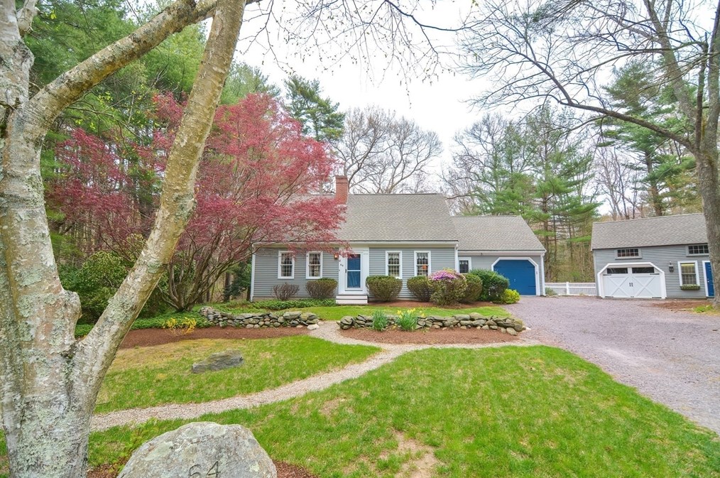 64 Pine Wood Path, East Bridgewater, MA 02333