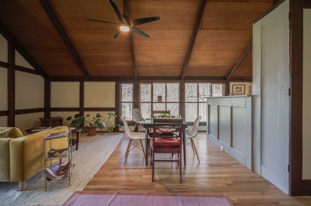 26 Pine Grove #26, Amherst, MA 01002