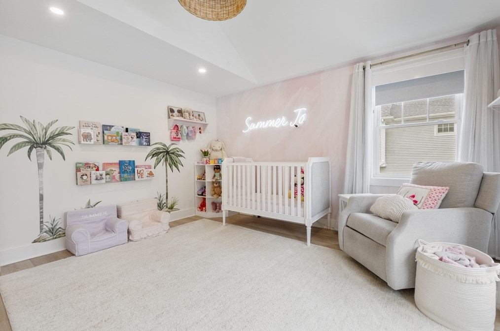 62 Beaufort Ave, Needham MA 02492-3804 exterior