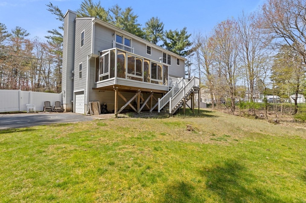 235 Pleasant St, Hanover MA  02339-1840 exterior