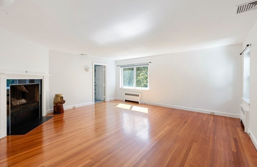 120 Goulding St, Holliston MA 01746-2543 exterior