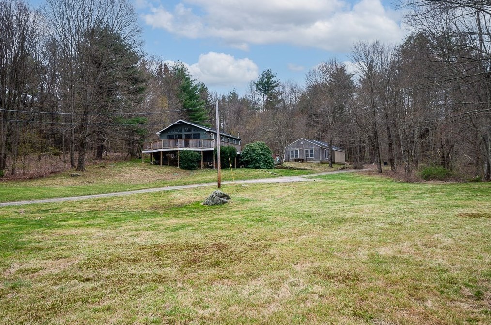 47 Lake Rd, Brookfield, MA 01506 exterior
