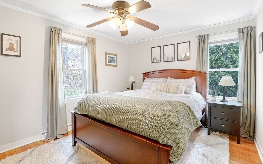 51 Forest St, Reading MA  01867-1204 exterior