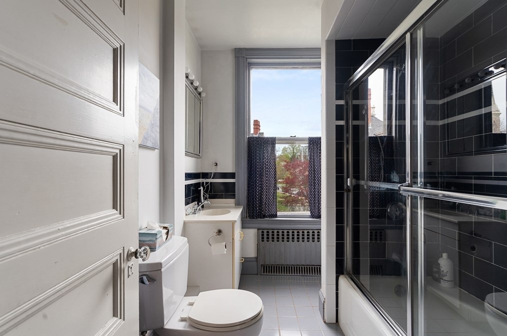 83 Eldredge St, Newton MA 02458-2018 exterior