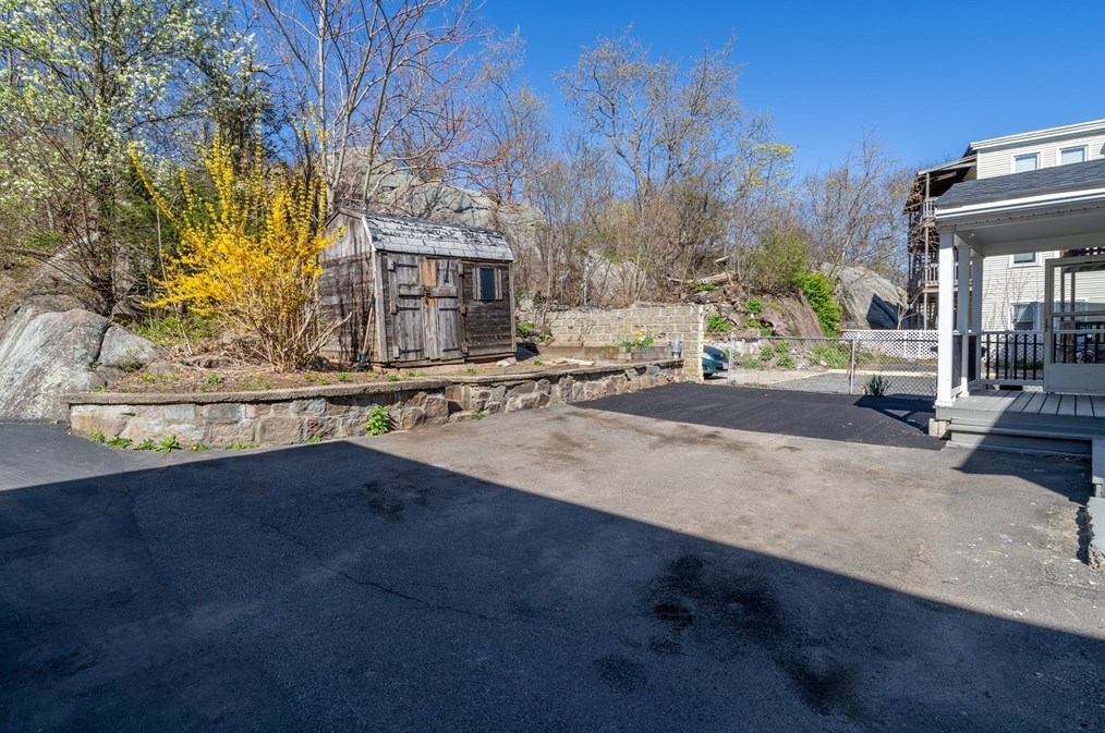 345 Granite St, Quincy MA 02169-4940 exterior