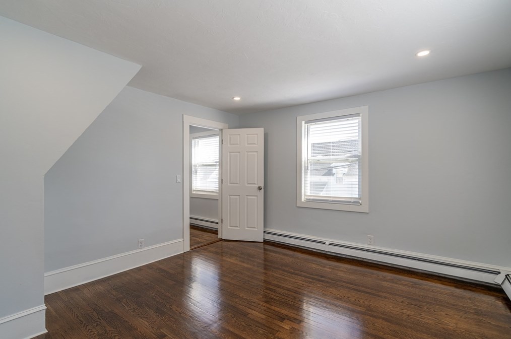 345 Granite St, Quincy MA 02169-4940 exterior