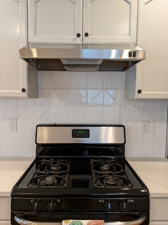 13 Hillview Ave #1, Boston, MA 02131