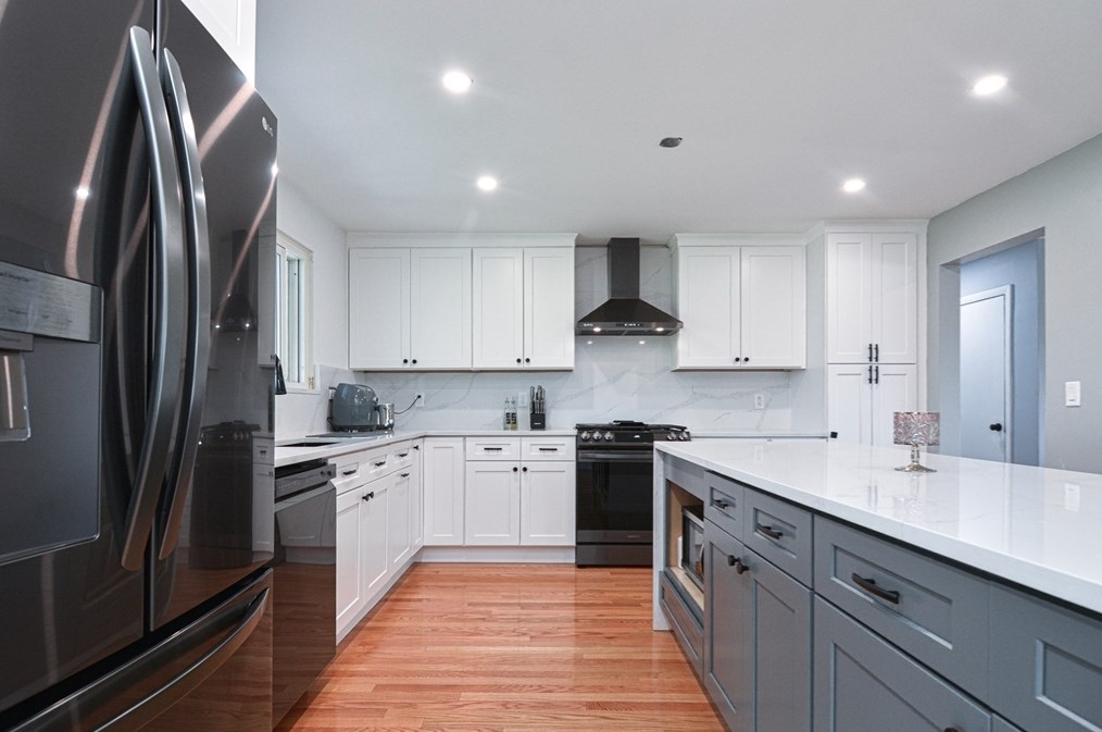 35 Worcester St, Methuen MA  01844-3257 exterior