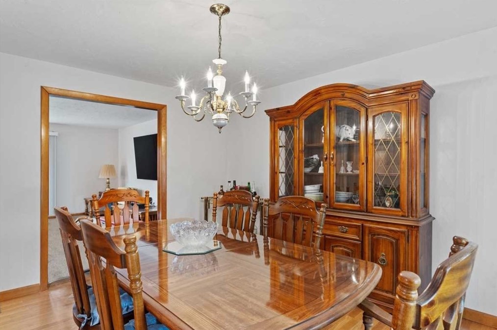 44 Amanola Ave, Worcester MA 01604-2152 exterior