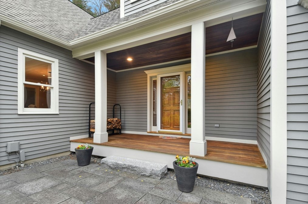 106 Green, Bolton, MA 01740