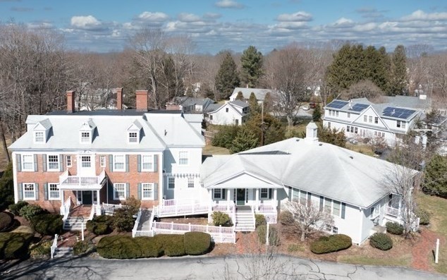 5 Porter Rd #102, Andover, MA 01810