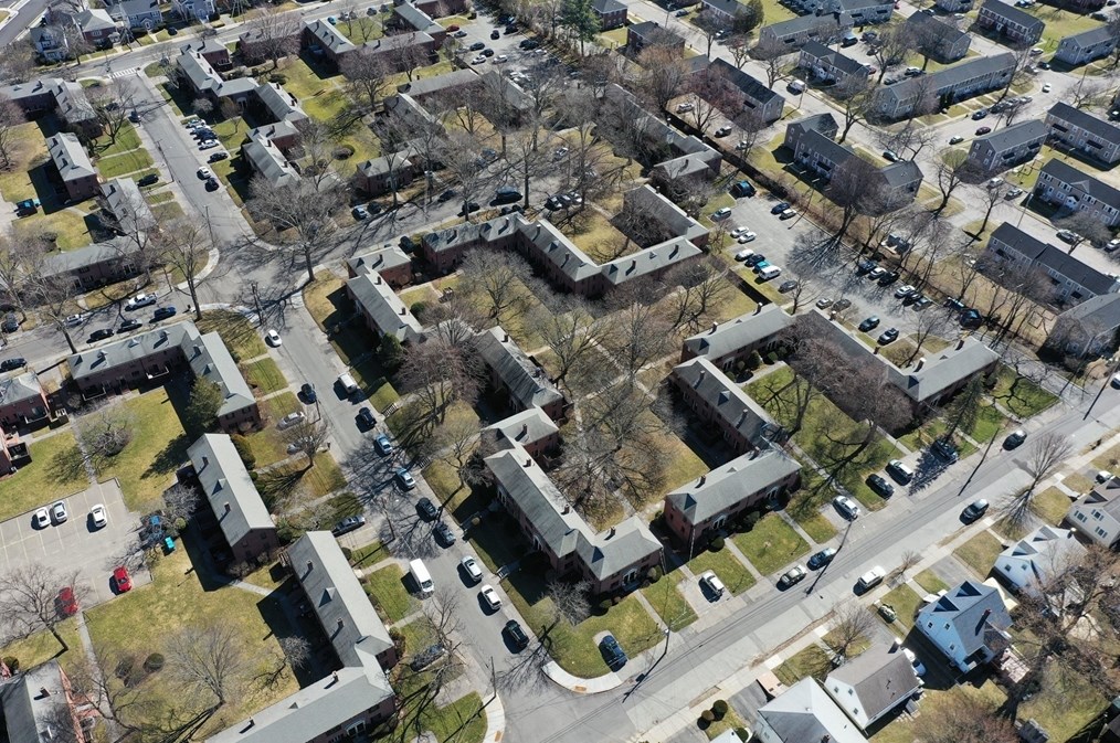 31 Grant Ave, Watertown MA 02472-3018 exterior