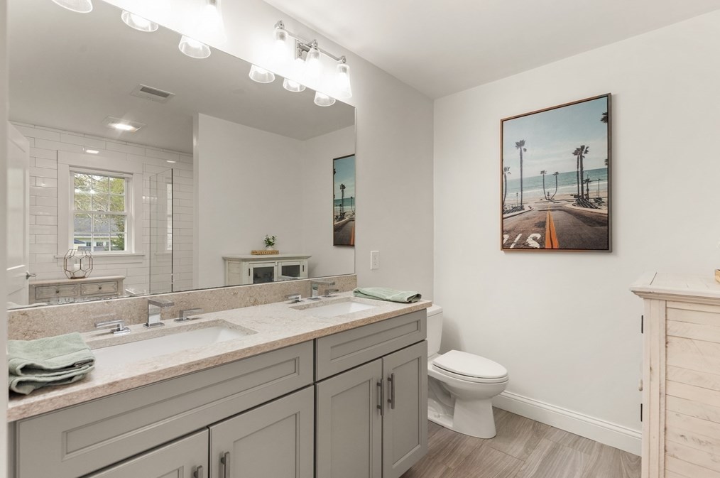 15 Kinsman Pl, Natick MA  01760-2732 exterior