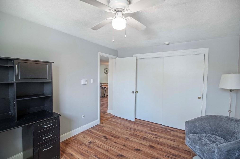 173 Main St, North Andover MA 01845-2523 exterior