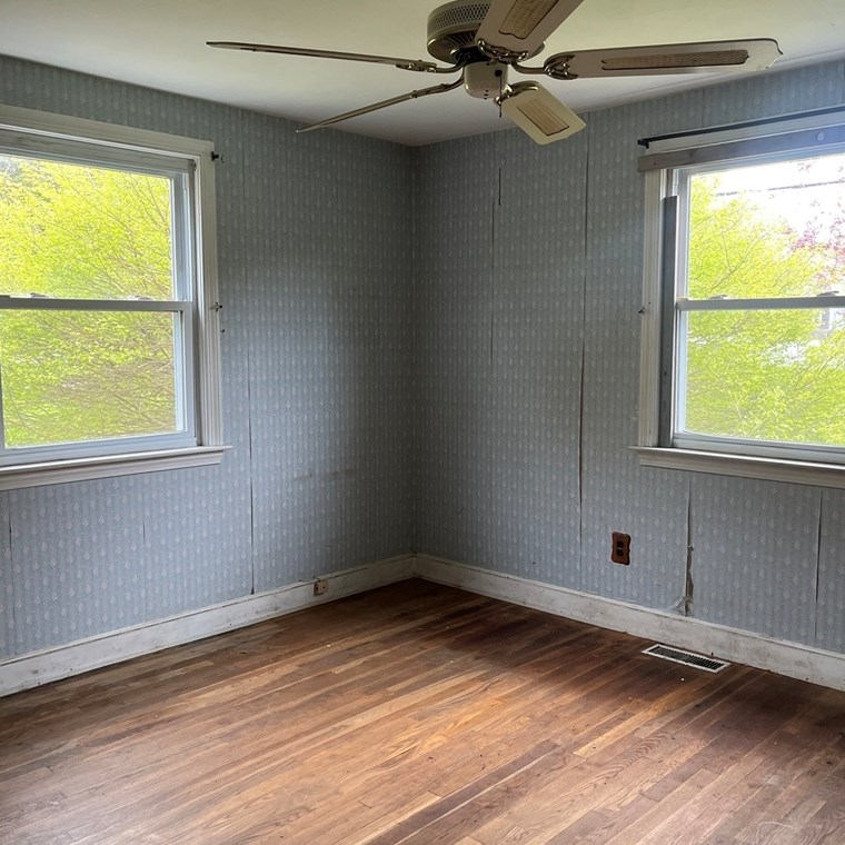 713 Webster St, Marshfield MA  02050-4954 exterior