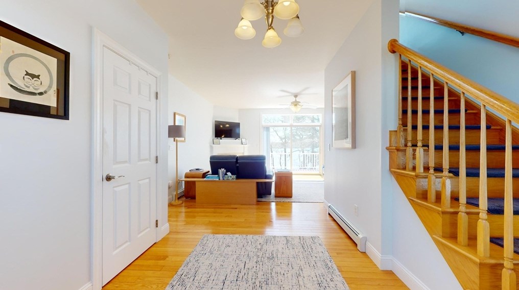 55 Horseshoe Bnd Way, Mashpee MA 02649-4310 exterior