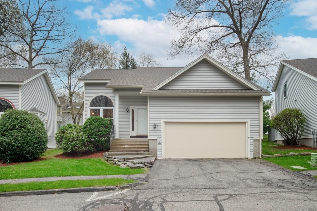 43 Weatherstone Dr #43, Worcester, MA 01604