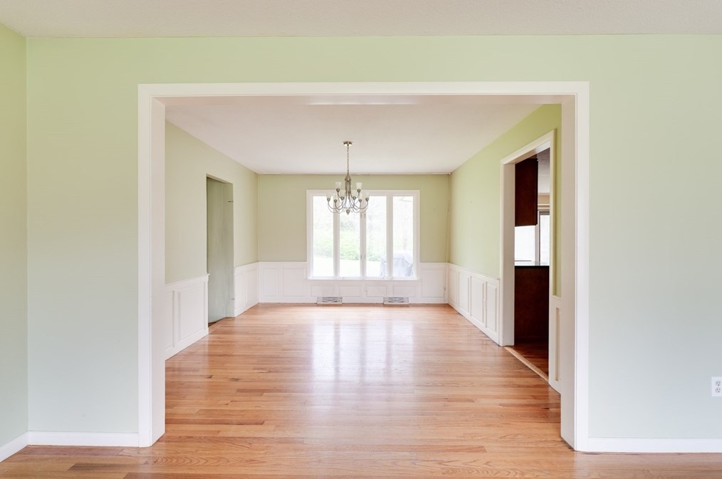 249 Redfern, Springfield, MA 01106