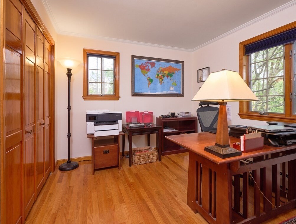 21 Collette Rd, Sturbridge MA 01518-1105 exterior